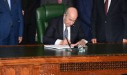 Le président de la République signe la loi de finances 2024