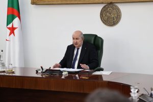 Le président de la République préside une réunion du Conseil des ministres