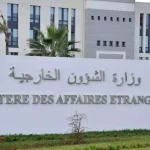 Tensions diplomatiques : l’Algérie s’indigne des restrictions françaises