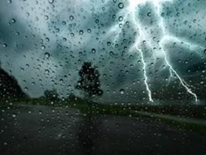 BMS : pluies orageuses sur plusieurs wilayas du Centre et de l&rsquo;Est du pays à partir de dimanche