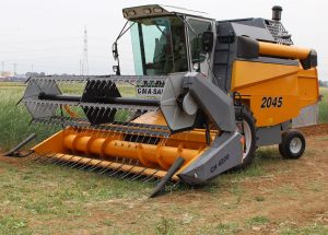 Moisson-battage 2025-2026 : l&rsquo;Algérie lance un plan d&rsquo;urgence pour former les conducteurs de moissonneuses et combler le déficit en main-d&rsquo;œuvre qualifiée