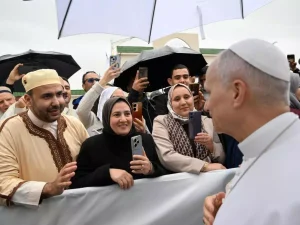 Annaba a vécu une journée par comme les autres Une visite papale entre émotion, symboles et fraternité