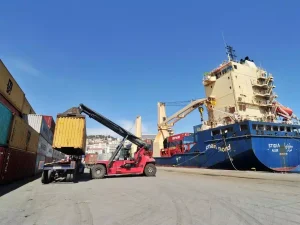 35 convois, 13 wilayas, 19 pays : l&rsquo;Algérie lance la plus grande offensive commerciale de son histoire