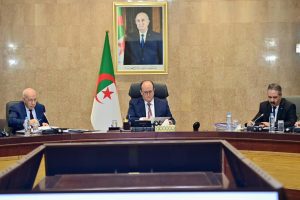 Réunion du Gouvernement : examen d’un système d’aide à la prise de décision et suivi d&rsquo;un tronçon de la ligne minière Est (communiqué)