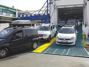 Le ministère de l&rsquo;Intérieur dément l&rsquo;adoption de nouvelles mesures concernant l&rsquo;importation des voitures d&rsquo;occasion
